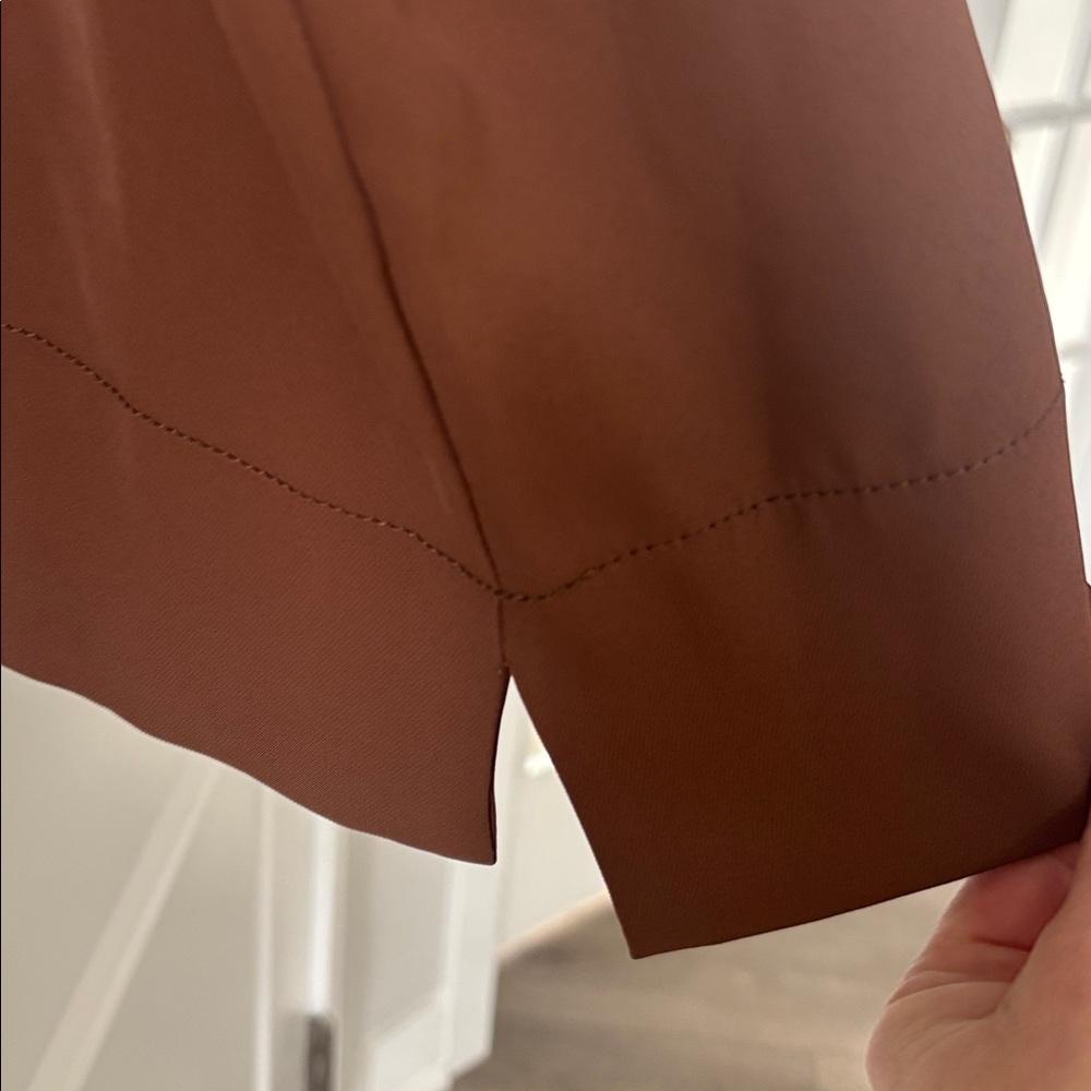 MELLODAY Boxy Stretch Crepe T-Shirt - Picture 9 of 9
